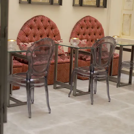 Grecorooms ホテル